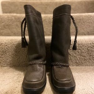 MANITOBAH MUKLUKS - TAMARACK